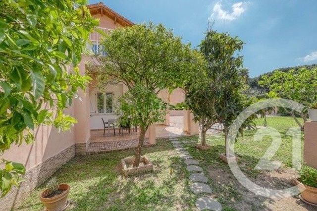 Maison &agrave; vendre - 6 pi&egrave;ces - 124 m2 - St Tropez - 83 - PROVENCE-ALPES-COTE-D-AZUR