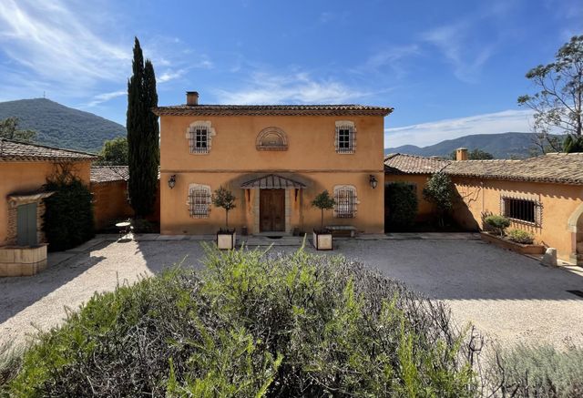 Maison à vendre - 8 pièces - 285,63 m2 - Le Plan De La Tour - 83 - PROVENCE-ALPES-COTE-D-AZUR