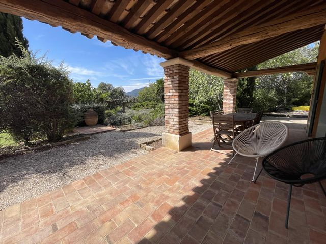 Maison à vendre - 8 pièces - 285,63 m2 - Le Plan De La Tour - 83 - PROVENCE-ALPES-COTE-D-AZUR