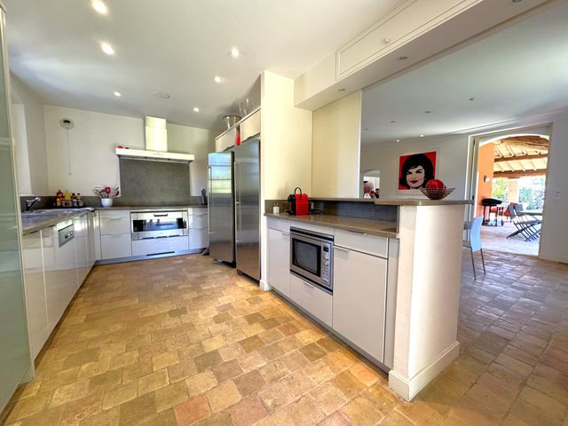 Maison à vendre - 10 pièces - 320 m2 - St Tropez - 83 - PROVENCE-ALPES-COTE-D-AZUR