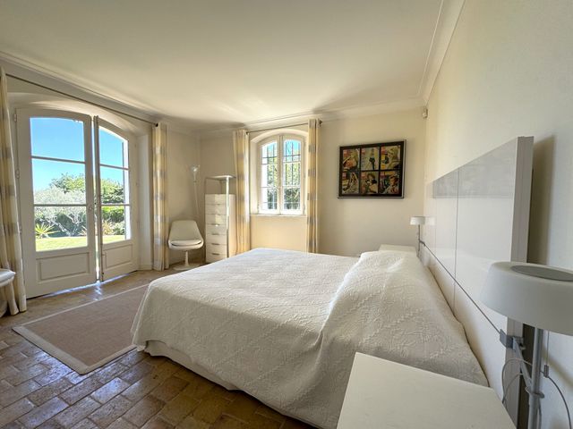 Maison à vendre - 10 pièces - 320 m2 - St Tropez - 83 - PROVENCE-ALPES-COTE-D-AZUR