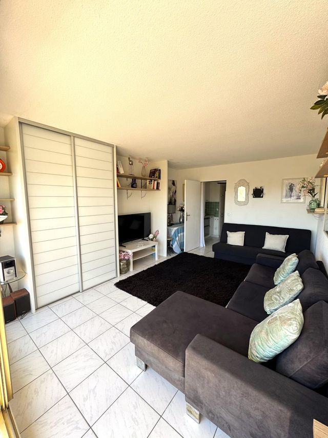 Appartement Studio à vendre - 1 pièce - 25 m2 - St Tropez - 83 - PROVENCE-ALPES-COTE-D-AZUR