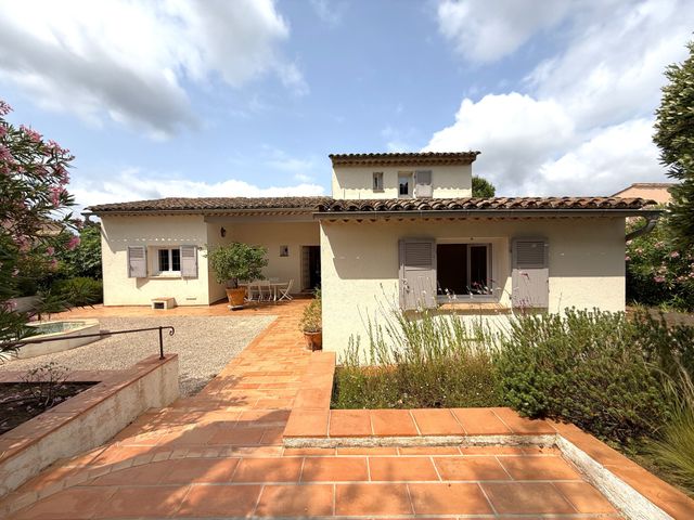 maison - GASSIN - 83