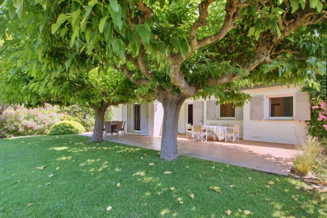 Maison à vendre - 5 pièces - 157 m2 - Gassin - 83 - PROVENCE-ALPES-COTE-D-AZUR