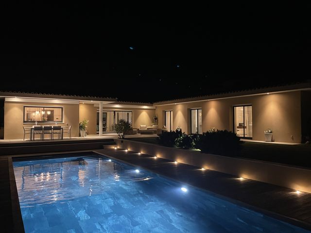 Maison à vendre - 5 pièces - 185 m2 - Cogolin - 83 - PROVENCE-ALPES-COTE-D-AZUR